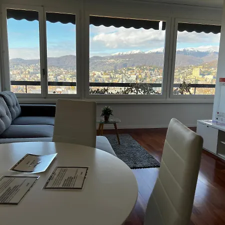 Mele Con Vista Lago 公寓 *